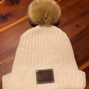 Love Your Melon White Speckled Pom Beanie (Natural Pom)
